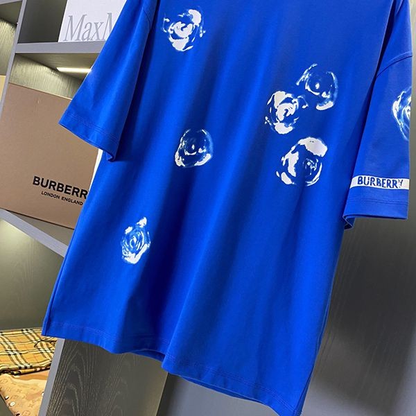 超人気 バーバリー ローズ Tシャツ 偽物 レギュラーフィット 8081394